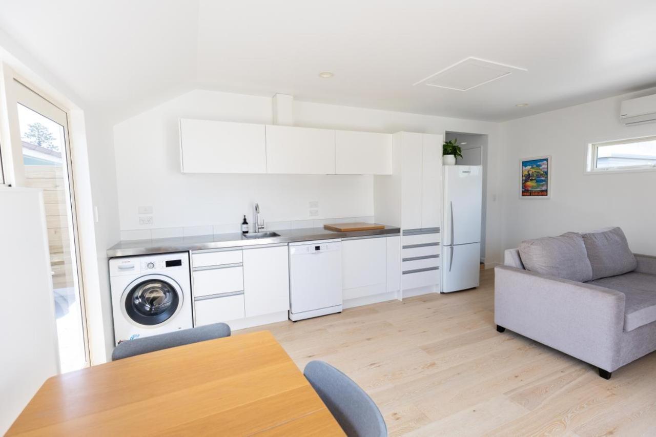 Mount Maunganui Self Contained Flat By The Beach Room photo